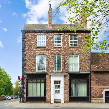 Bootham Court Grade II Duplex Apartment With Free Parking & Wi-Fi - Sleeps 2-6 People York Exterior photo