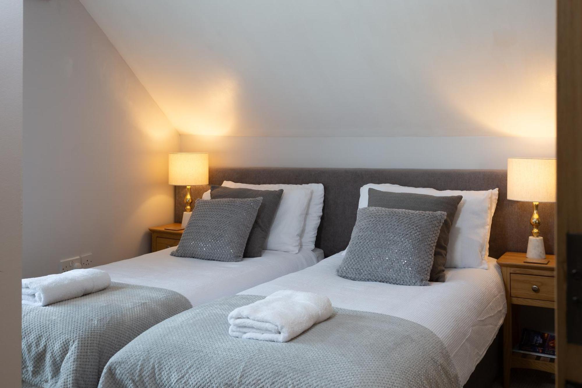 Bootham Court Grade II Duplex Apartment With Free Parking & Wi-Fi - Sleeps 2-6 People York Exterior photo